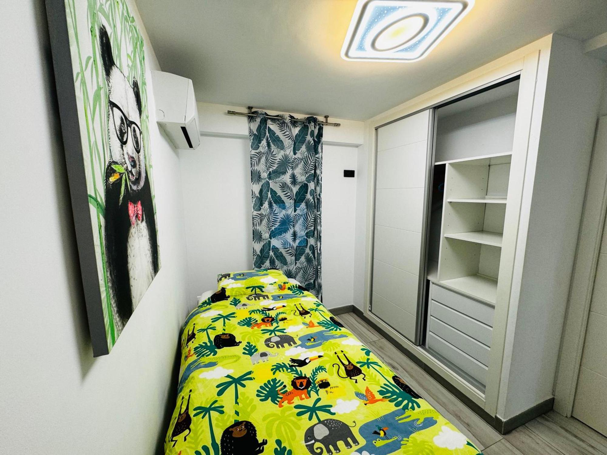 Apartamento Fabrynne Beach Malaga Zewnętrze zdjęcie