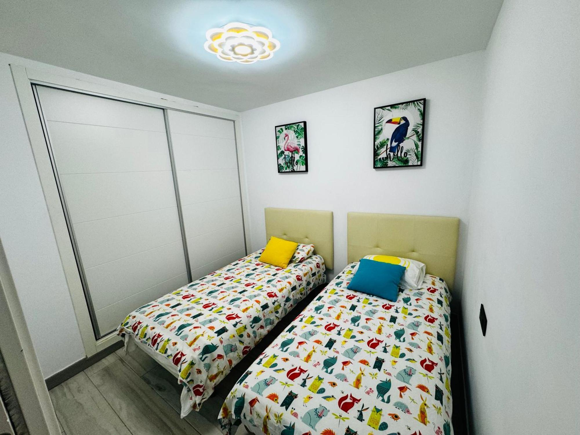 Apartamento Fabrynne Beach Malaga Zewnętrze zdjęcie