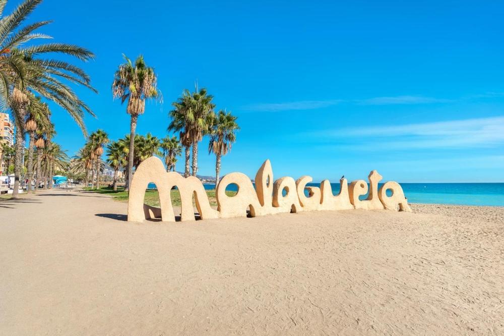 Apartamento Fabrynne Beach Malaga Zewnętrze zdjęcie